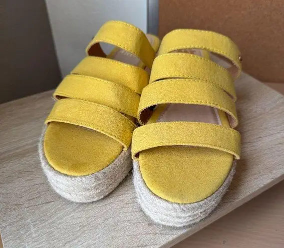 Toes Yellow Espadrille Platform Sandals - Size 10