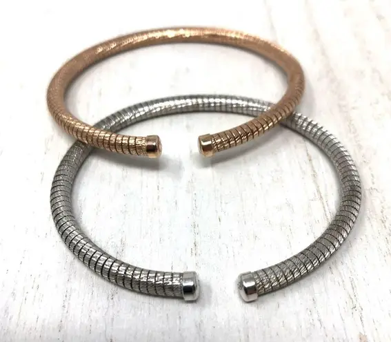 Sterling Silver minimalist textured cuff set, made in Italy - NWOT