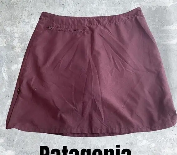 Patagonia  skort maroon burgundy size zip size 6