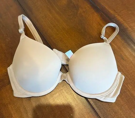 NWOT Wear everywhere push up bra Tan Size undefined