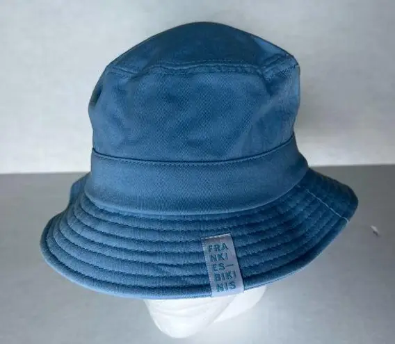 frankie's bikinis NWOT  Jax bucket Hat light blue chambray XS/S