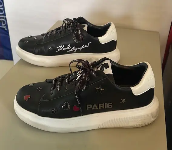 Karl Lagerfeld Kenna Leather Black Pin Logo Sneakers $130 EUC Wmn 8.5