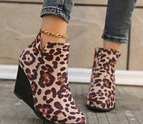 Cheetah Heeled Booties Multi Size 7.5