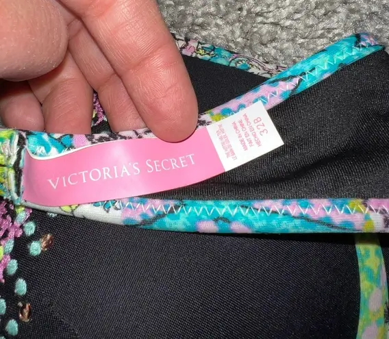 Victoria's Secret Victoria Secret Bombshell Bikini Top 32B