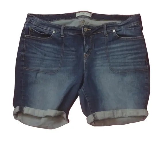 Torrid  Jean Shorts Size 18 - Image 1