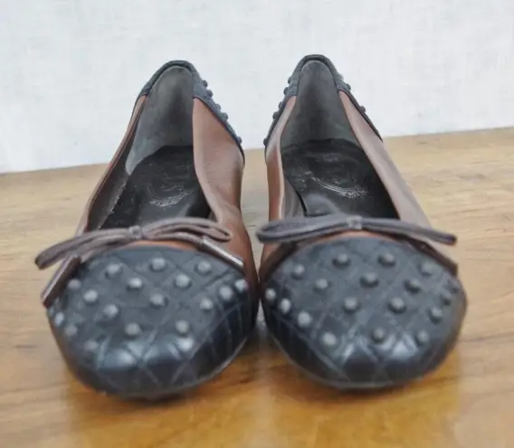 Tod's EUC Italian Made Two Tone Driving Flats Size 35