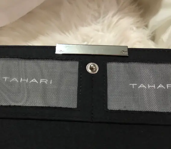 Tahari BLUE Teal Blue BLUE/TEAL SUEDE RFID IDENTITY PROTECT WALLET NEW!