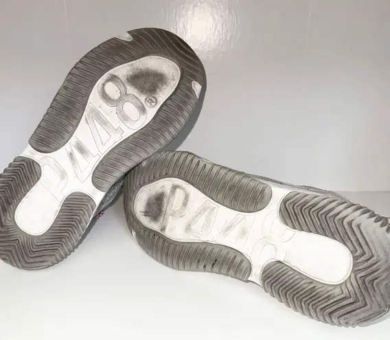 P448 Luke Shabby Grey Sneaker Size 37 US 6.5-7 Women
Designer Trainer Chunky