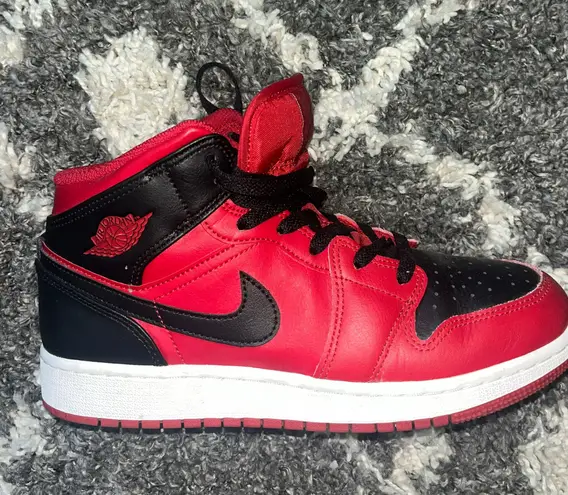 Nike Air Jordan’s 1 Mids