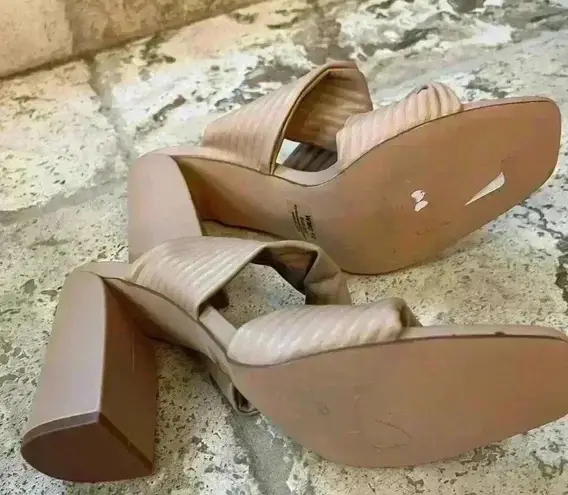 DOLCE VITA Emeley Slip