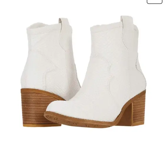 Dirty Laundry Women's Western Bootie