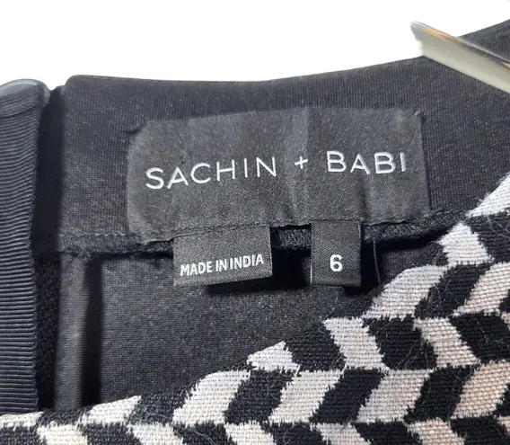 Sachin + Babi Houndstooth Panel Cap Sleeve Sheath Dress in Black/White