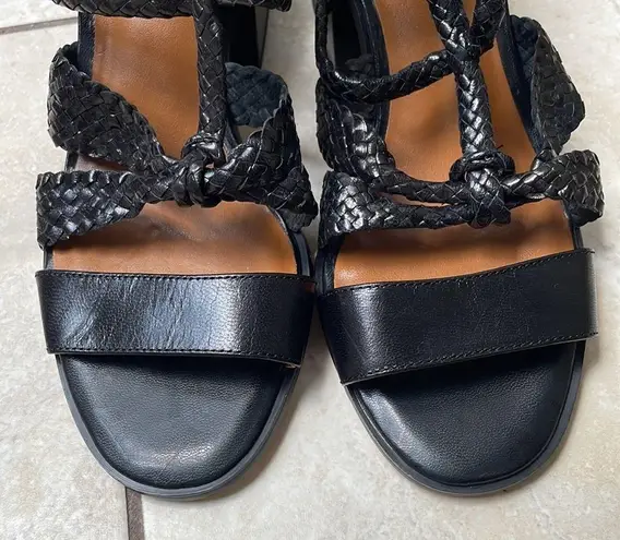 H by Halston 7.5 Halston Piper Strappy Block Chunky Sandal Heels Black Leather Braided
