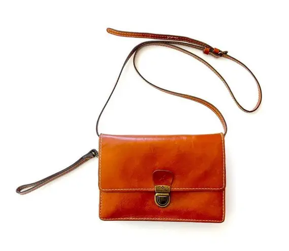 Patricia Nash Heritage Leather Lanza Crossbody