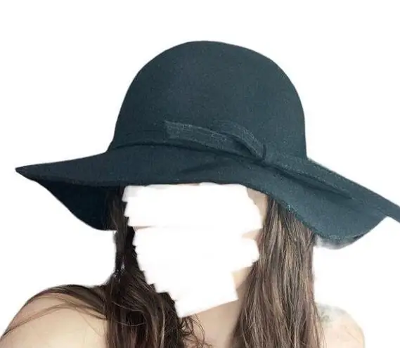 Wide brim wool floppy hat