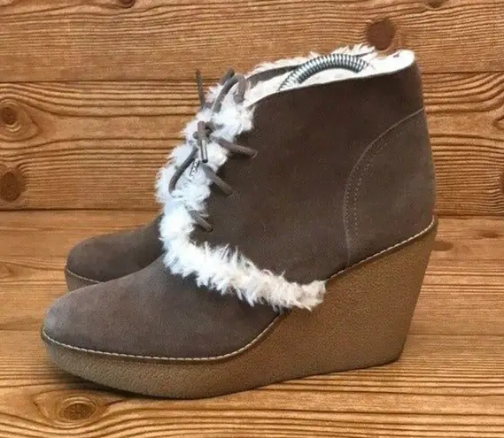 Gap  NEW YORK “Gwen Shearling” Tree Bark Suede Wedges Boots ladies size 9