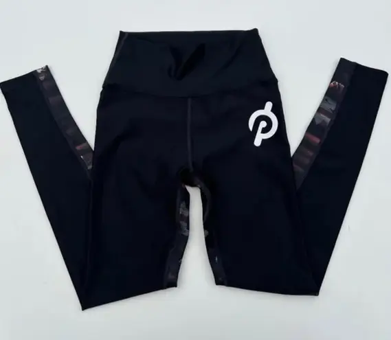 Peloton Show Up Floral High Rise Leggings
Size: Small