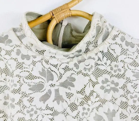 Aritzia  Babaton lace mock neck bodysuit NWT