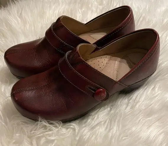 Dansko Solstice Burgundy Slip Ons