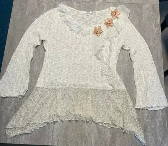 Zba Sz M Y2K white sweater bell sleeve soft girl ballet flower applique pastel Size M