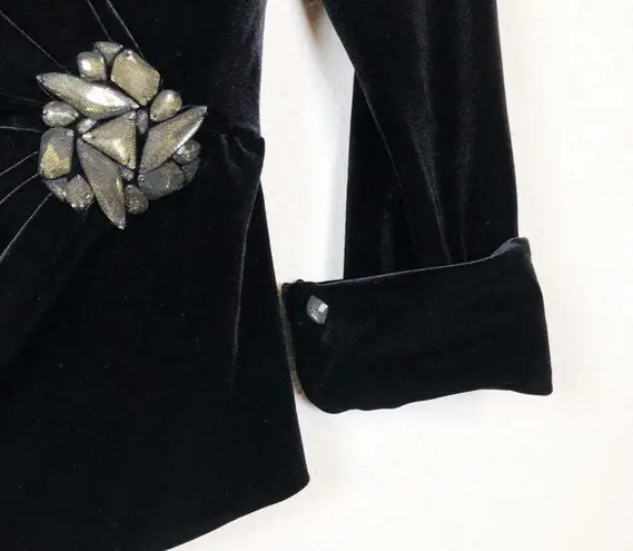 Tadashi Shoji black velvet detail top