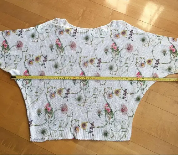 Luisa Ricci Floral, Loose Knit, Cold Shoulder Sweater, White, Pink, Size M Size M