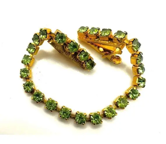 Vintage green rhinestone sweater clip