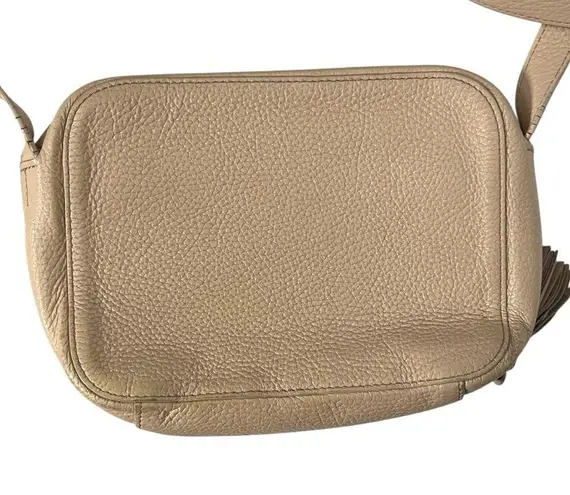 Cuyana Classic Leather Camera Crossbody Bag Tassel Beige Women’s One Size Tan