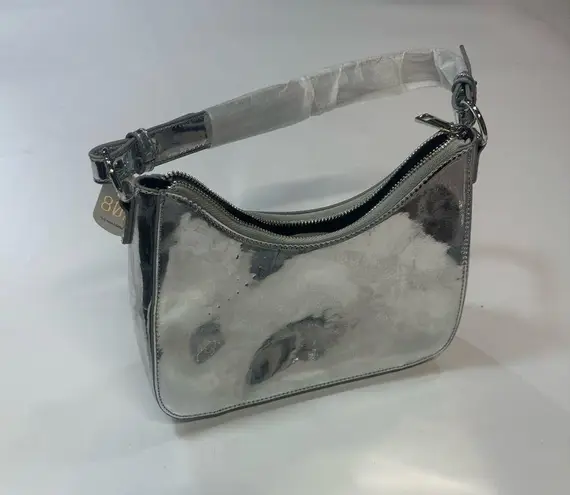 8 Other Reasons It Girl Shoulder Bag in Silver