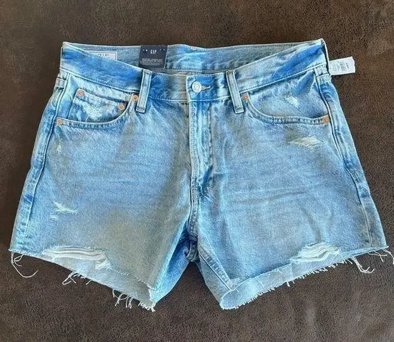 Gap NWT  Low Stride Cut-Off Jean Shorts / Size 28