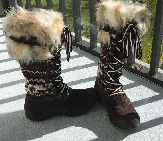 Muklucks Fur mukluks reindeer pattern winter snow boots