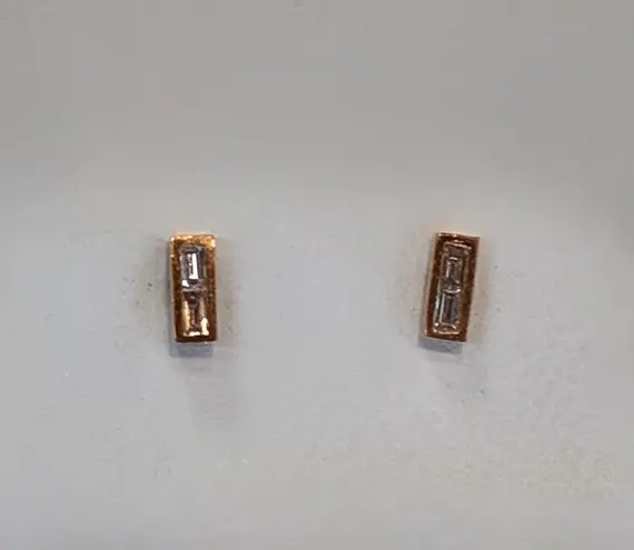 14k Rose Gold x Diamond Baguette Stud Earrings