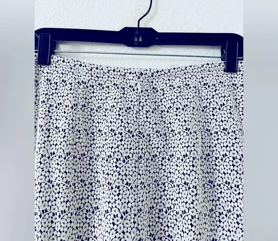 Oscar de la Renta Lace Pencil Skirt