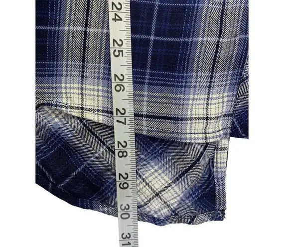 Westport Women's Plaid Buttoned Down Top