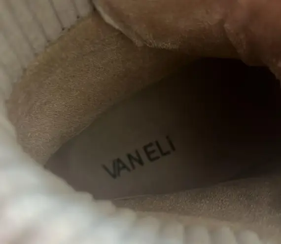 VANELi Mage Boots in Light Grey Nival Combo, Size 7.5 New w/o Box Retail $250