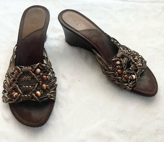 Life Stride Jitter Brown & Gold Strappy Beaded Block Heel Slides Women's Size 6