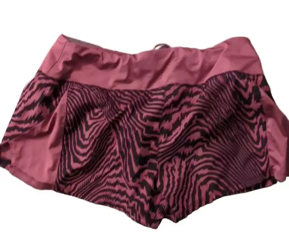 Nike  Crew Burgundy Zebra Print Shorts Size Small