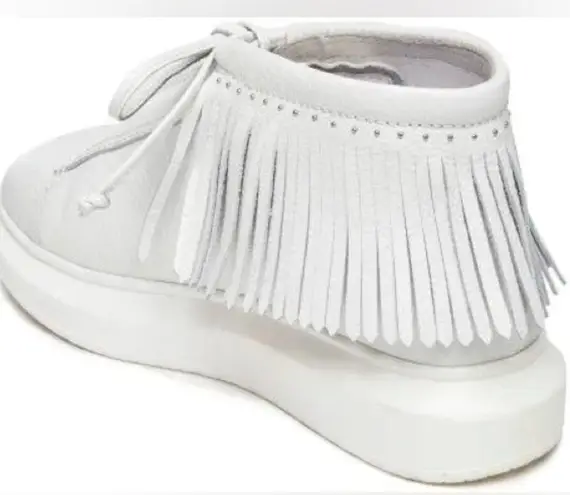 Hollie Watman women white leather fringe platform moccasin sneakers Size9.5 Size 9.5