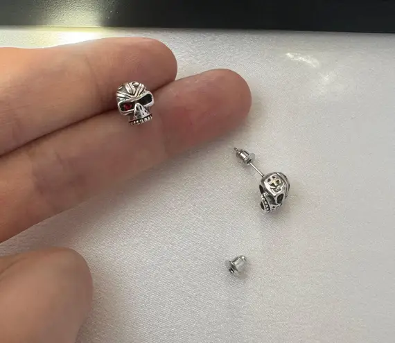 Skull Head Stud Earrings for Men Women Streetwear Punk Hip Hop Unisex Style Silver