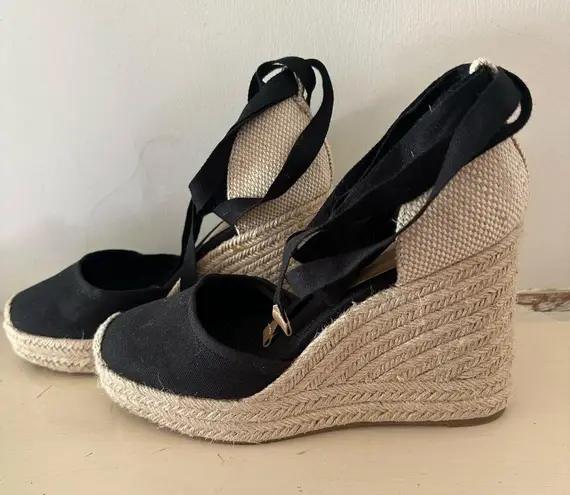 EXPRESS  Womens Lace Up Closed Toe Wedge Espadrilles Sandals - Image 1