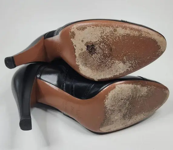 Alaïa Black High Rise Ankle Boots Perforated Trim Leather Size 38.5 Boho Cowboy