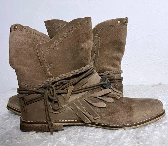 Anthropologie  Musse Cloud Suede Leather Boho Western Booties Size 41 10 Womens