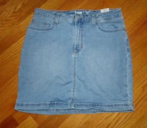 Lee  Denim Regular Fit Mid Rise Skort Womens Size 10 Blue medium wash