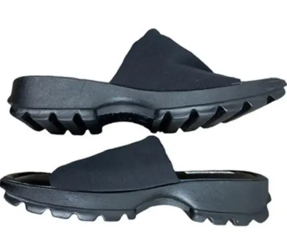 Steve Madden 90's Slinky Platforms