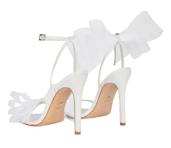 Raye  Bubbly High Heels in Ivory 8 New with Box Womens Bridal Bow Sandals