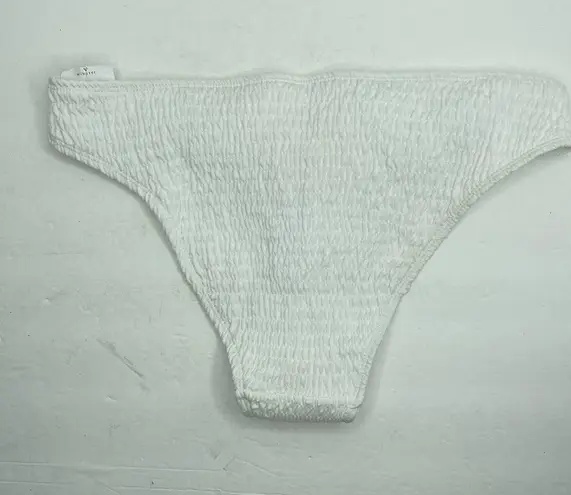 Cabana Del Sol Women’s White Smocked Bikini Bottoms Size Large NWT