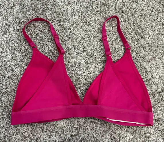 Fabletics Pink Sportsbra