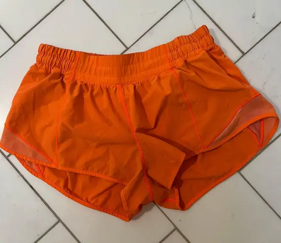 Lululemon Hotty Hot Short 2.5”