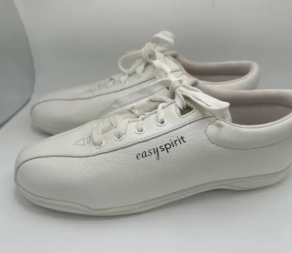 Easy Spirit  White Ap1 leather walking Sneakers women's Size 8