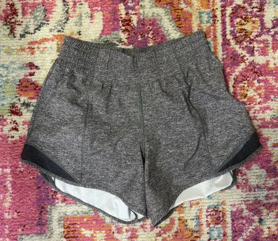 Lululemon Hotty Hot Shorts 4”